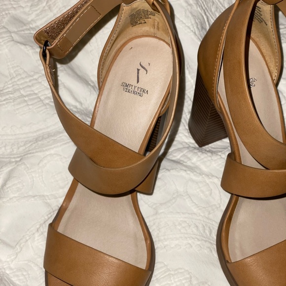 Women’s Shoes - Picture 3 of 4